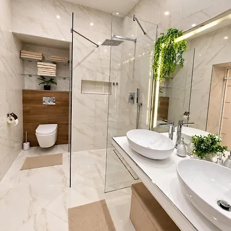 Apartment Luxury Loft With Jacuzzi In *